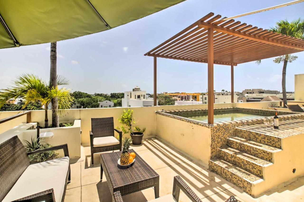 Luxury Penthouse With Rooftop Pool - Walk To Beach! Playa del Carmen