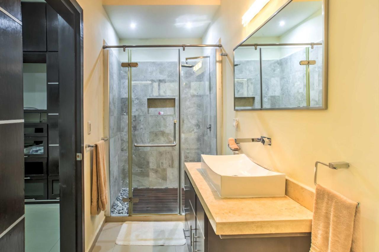 Apartamento Luxury Penthouse With Rooftop Pool - Walk To Beach!